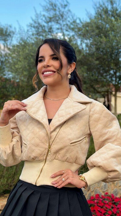 Foto Jaqueta Bomber Lauren em Matelassê com Zíper Tratorado