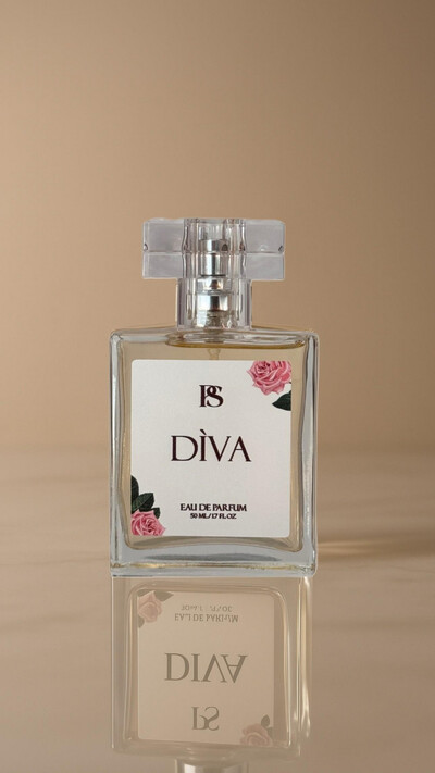 Foto Perfume Feminino Diva Fragrância Envolvente