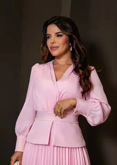 Foto Vestido Longo Carolaine em Crepe com Saia Plissada
