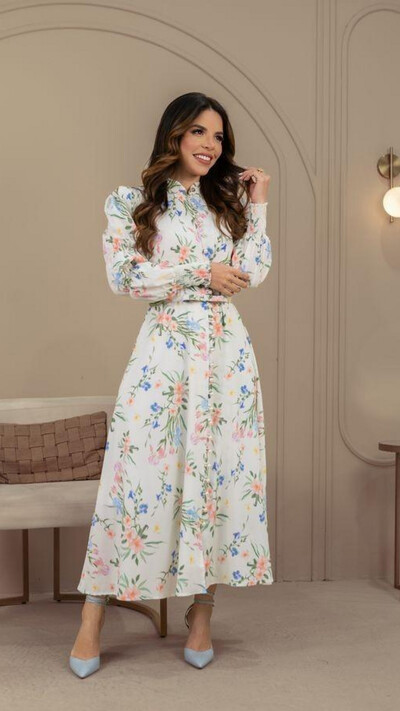Foto Vestido Midi Estampado Nazaré com Cinto e Botões Pérola