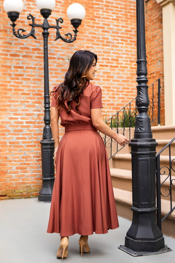 Conjunto Sirlene Blusa e Saia Max Midi em Viscose