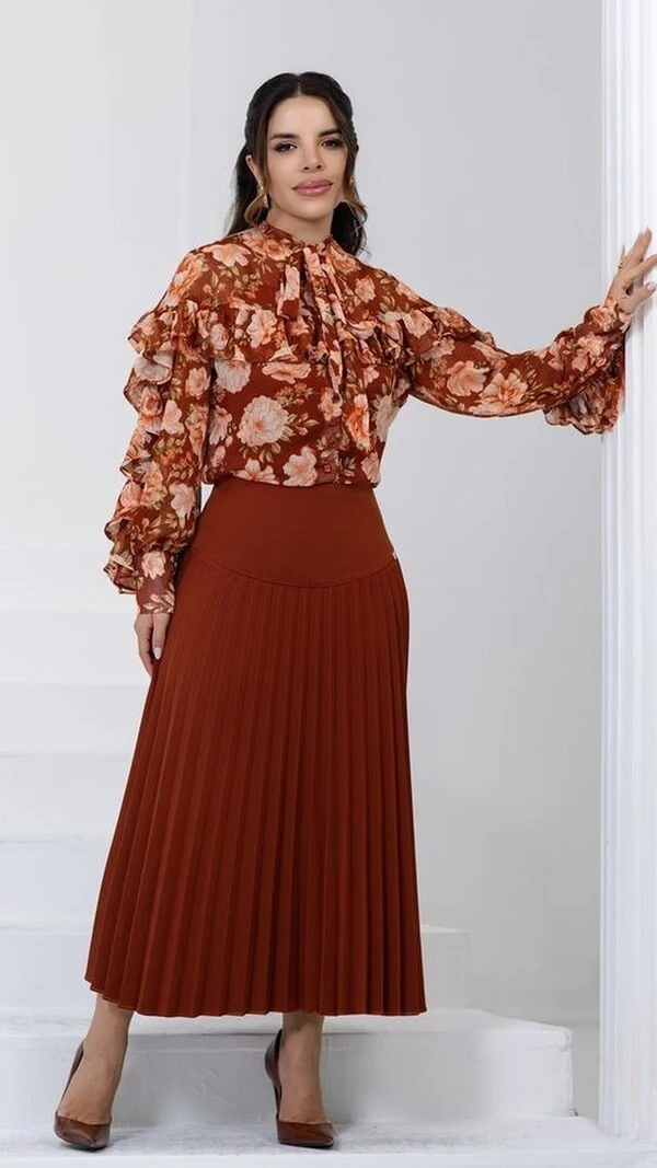 Camisa Constança em Crepe com Botões Funcionais Vinho