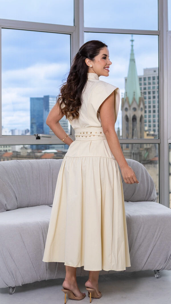 Vestido Max Midi Noemia com Cinto de Ilhós e Botões