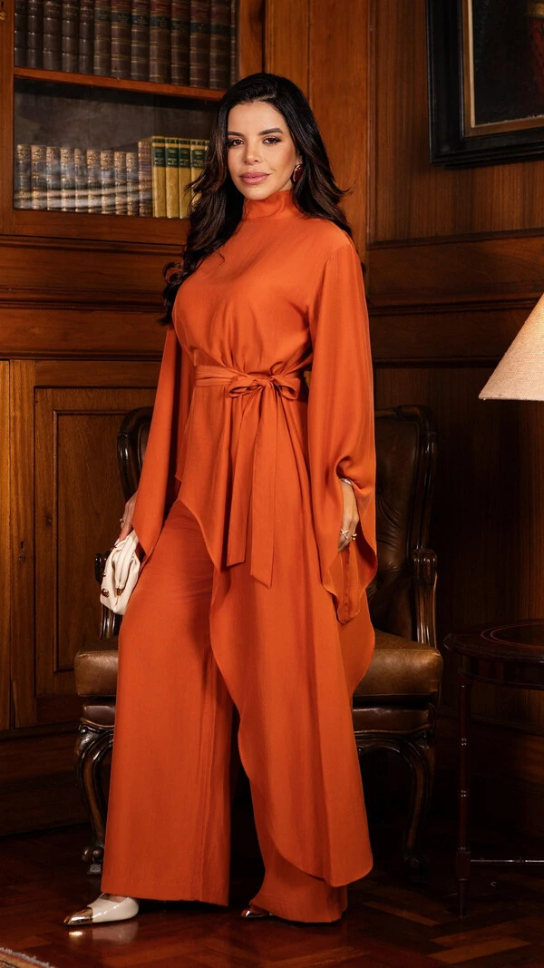 Conjunto Midrina em Crepe Blusa com Veste e Calça Telha