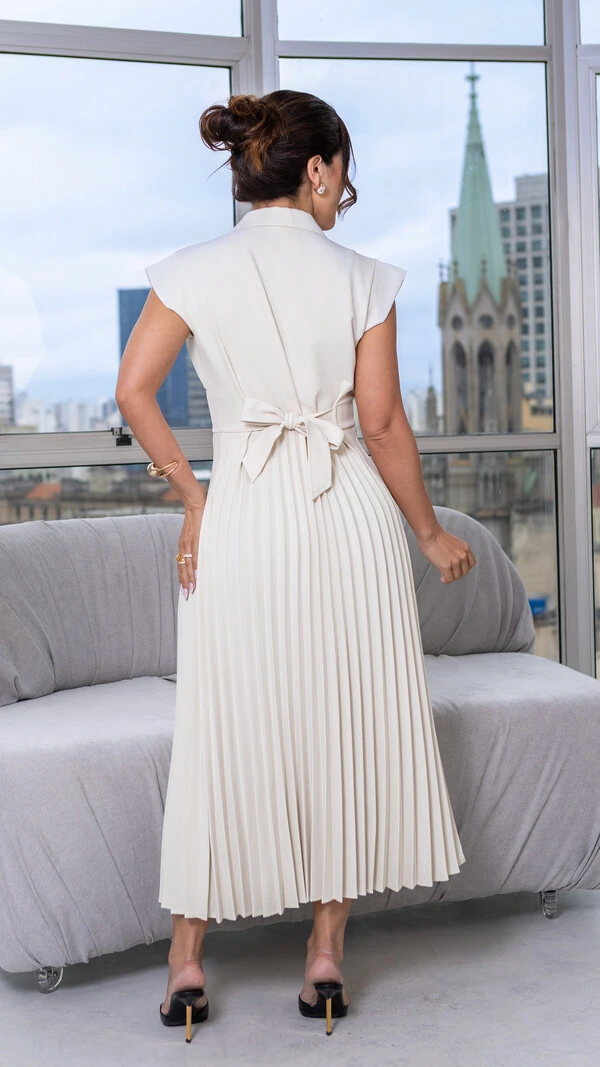 Vestido Max Midi Safira em Alfaiataria com Botões