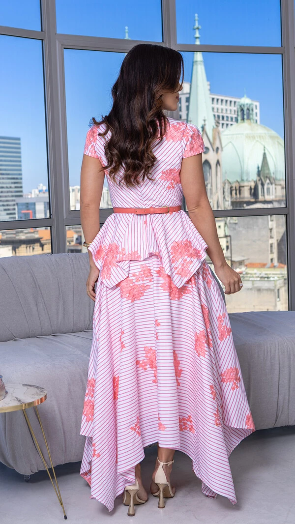 Conjunto Natalie Blusa Peplum e Saia Despontada Estampado