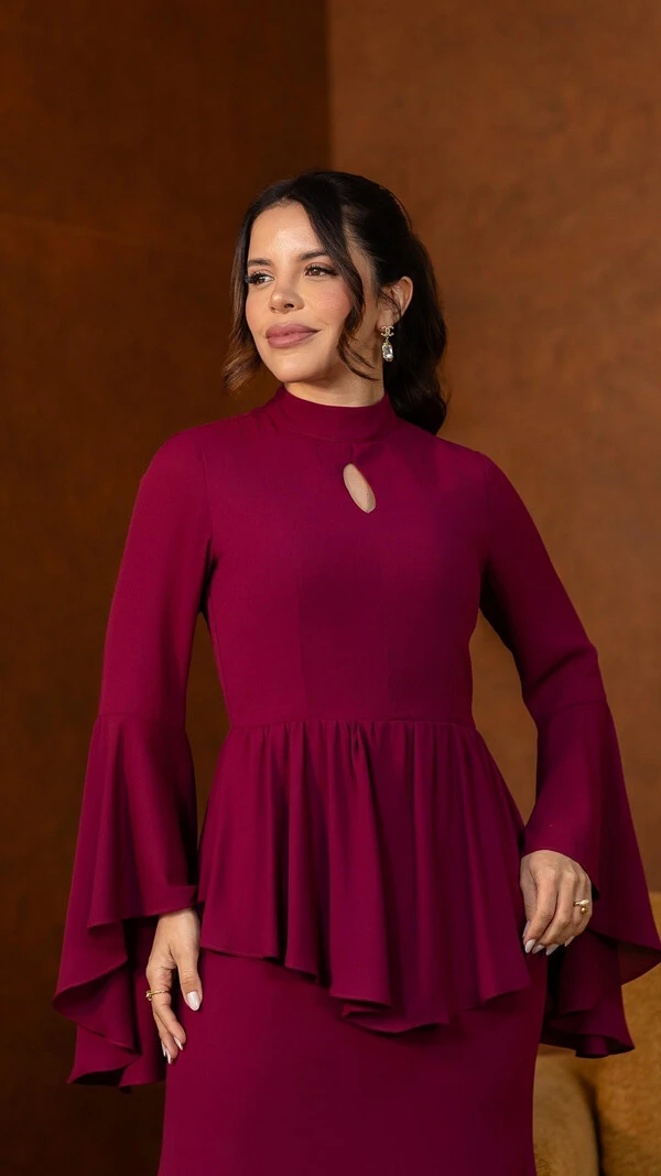 Vestido Longo Bordô Tayane Crepe Gola Alta