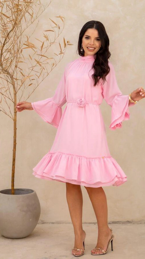 Vestido Midi Crepe Shirley Gola Alta com Cut Out Coração