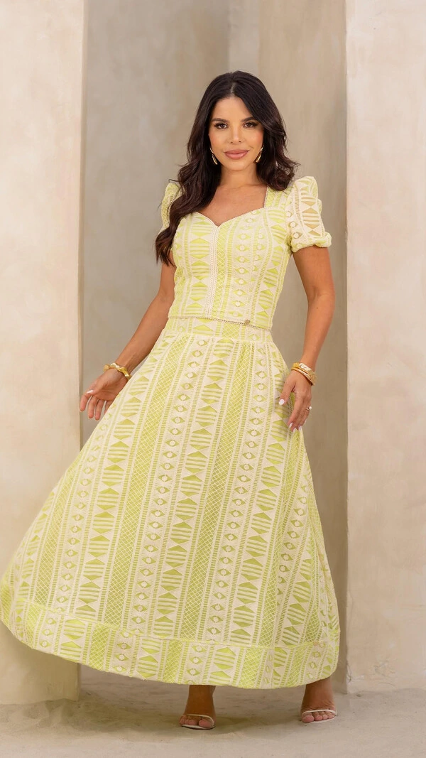 Conjunto Nayara em Tela Bordada