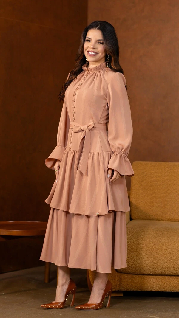 Vestido Midi Cappuccino Felicia Crepe Gola Alta