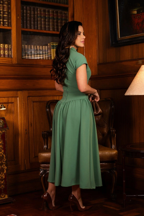 Vestido Max Midi Beverly em Alfaiataria com Elastano Verde