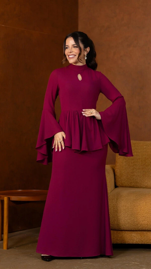 Vestido Longo Bordô Tayane Crepe Gola Alta