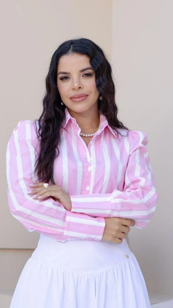 Camisa Nilda Listrada em Tricoline Manga Longa