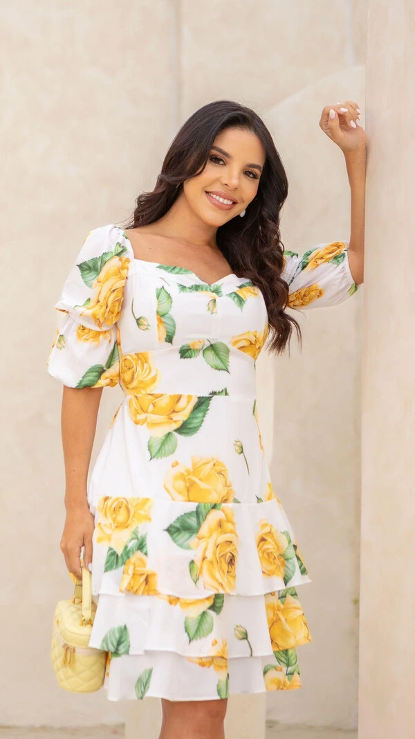 Vestido Curto Floral Gisela Crepe Decote Coração Bufante