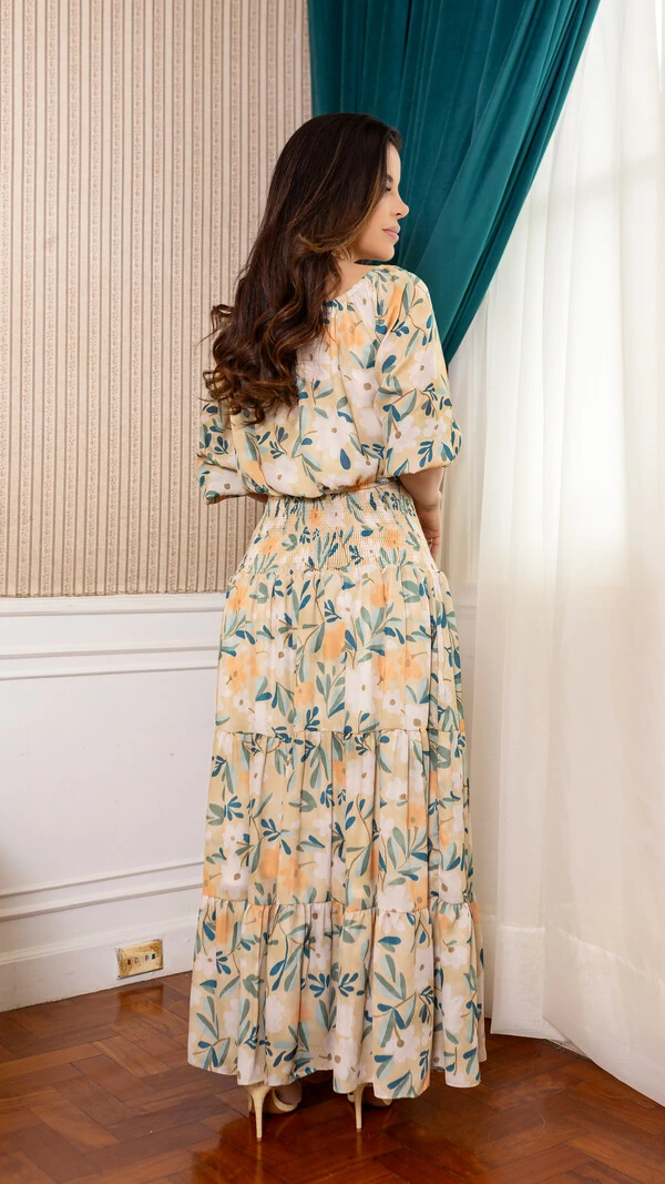 Conjunto Flora com Saia Longa em Tecido Fluido