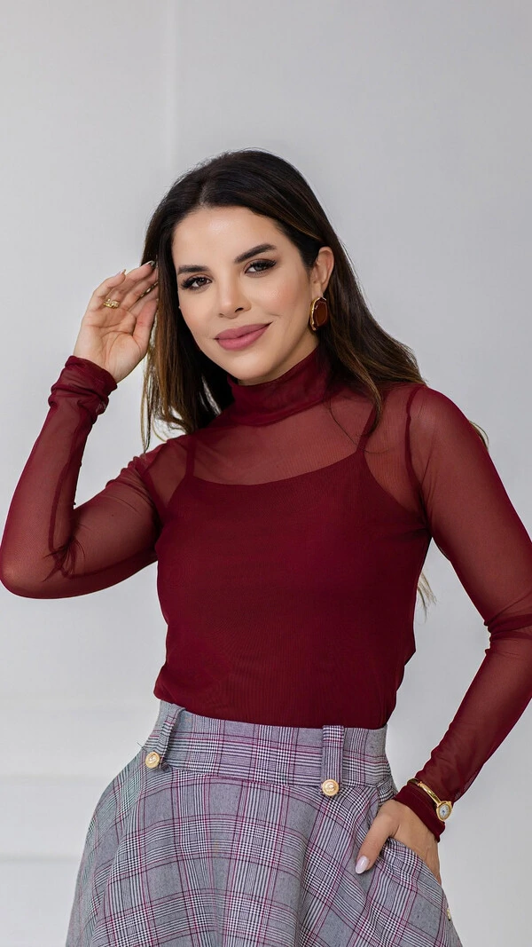 Blusa Manga Longa Tule Anastácia Segunda Pele Gola Alta