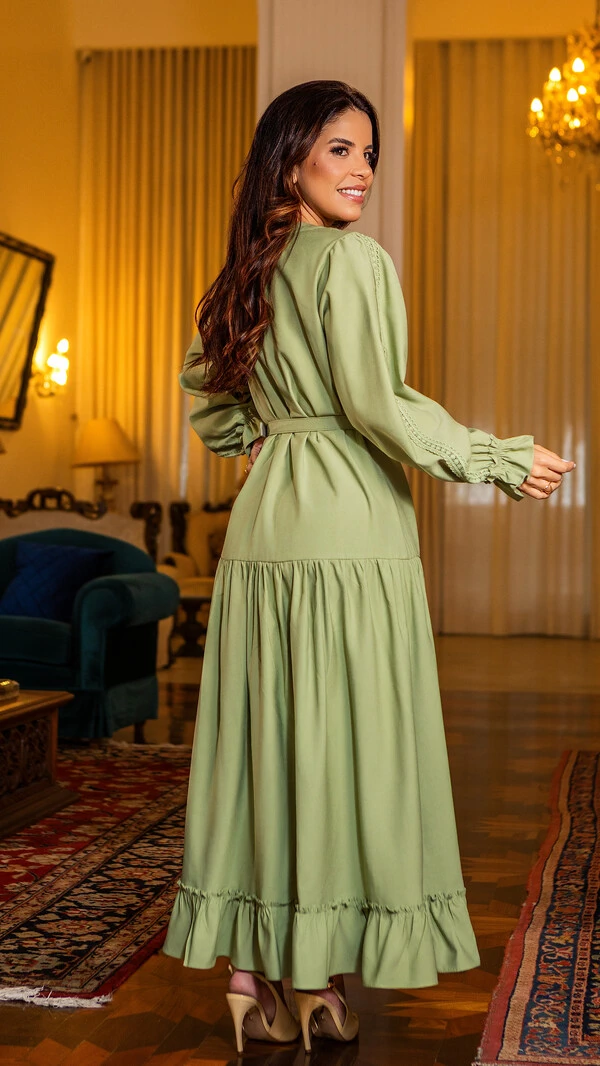 Vestido Max Midi Madson em Viscose Sarjada com Cinto Verde