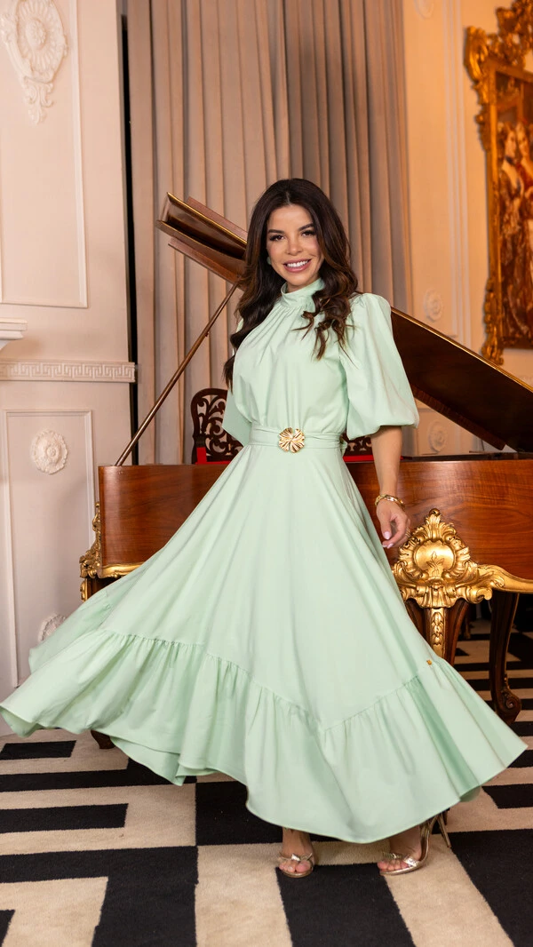 Vestido Longo Helenice com Mangas 3/4 e Faixa com Fivela
