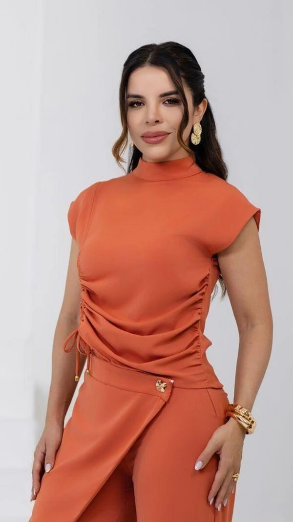 Blusa Manga Longa Crepe Izidora Franzido Frontal