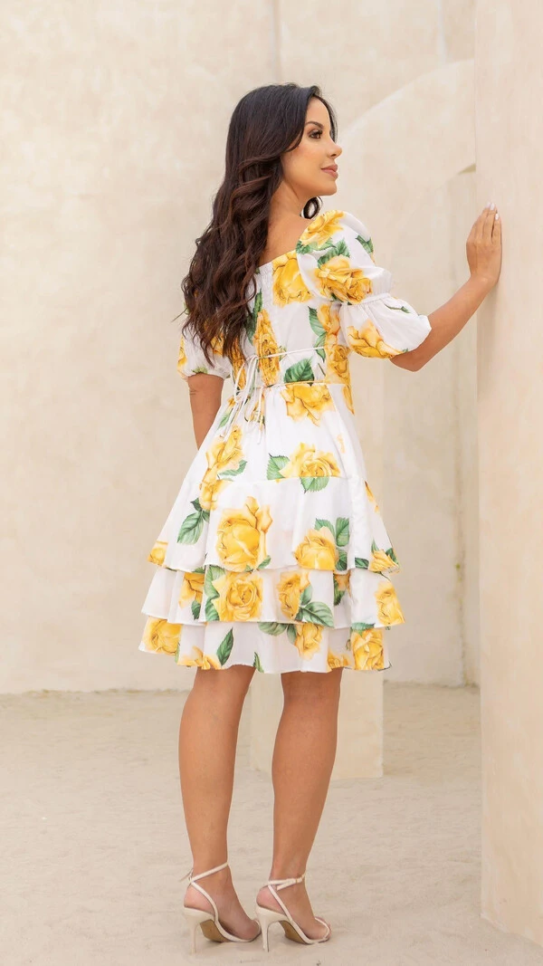 Vestido Curto Floral Gisela Crepe Decote Coração Bufante