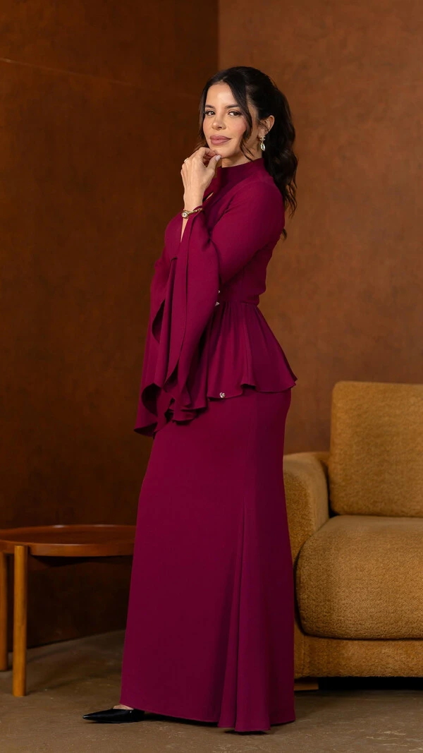 Vestido Longo Bordô Tayane Crepe Gola Alta