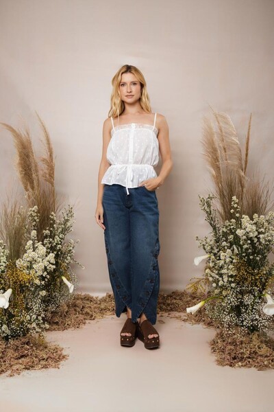 Foto Jeans Recorte Botoes