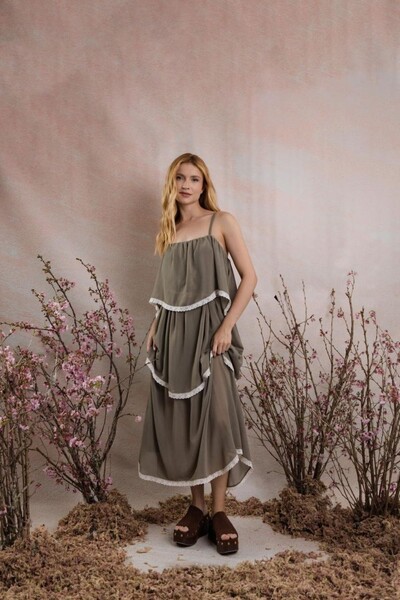 FotoVestido Babados Boho com Renda