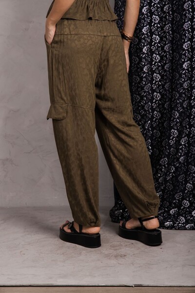 FotoCalca Onca Jacquard Recorte Lapela