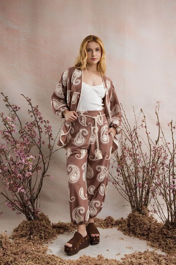 Kimono Morcego Algodao Bordado Kashmir