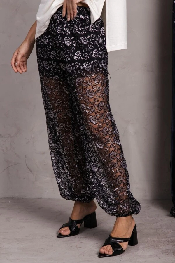 Calca Renda Forro Anagua