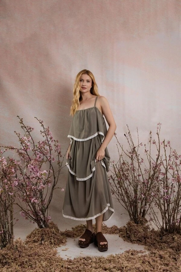 Vestido Babados Boho com Renda