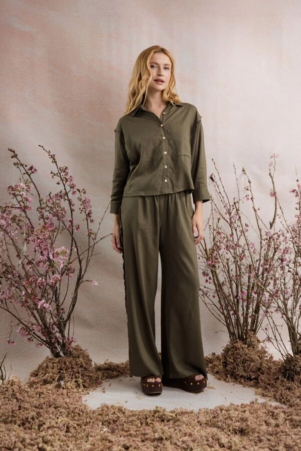 Calca Pantalona com Babadinhos Laterais