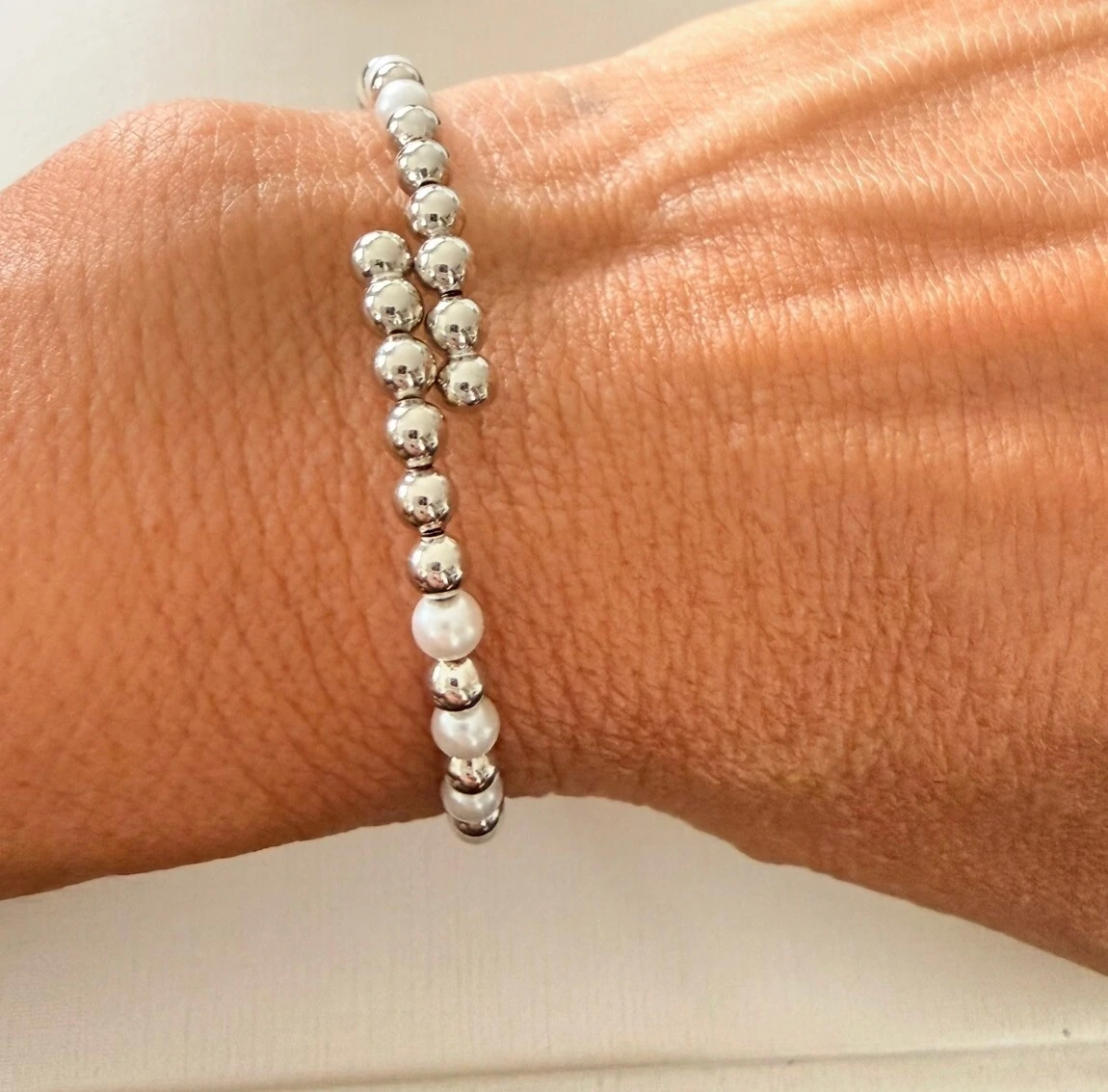 FotoBracelete de Bolinhas e Perolinhas em Ródio