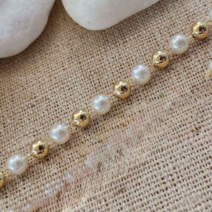 FotoPulseira Pérolas e Bolinhas em Dourado