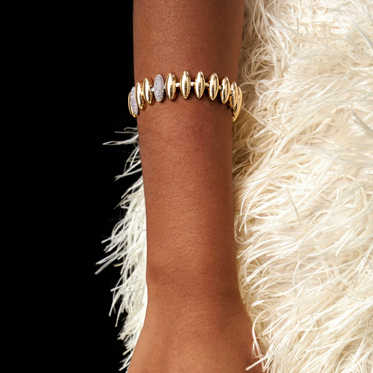 FotoPulseira Gomos Lisos e Cravejados com Zircônias em Dourado