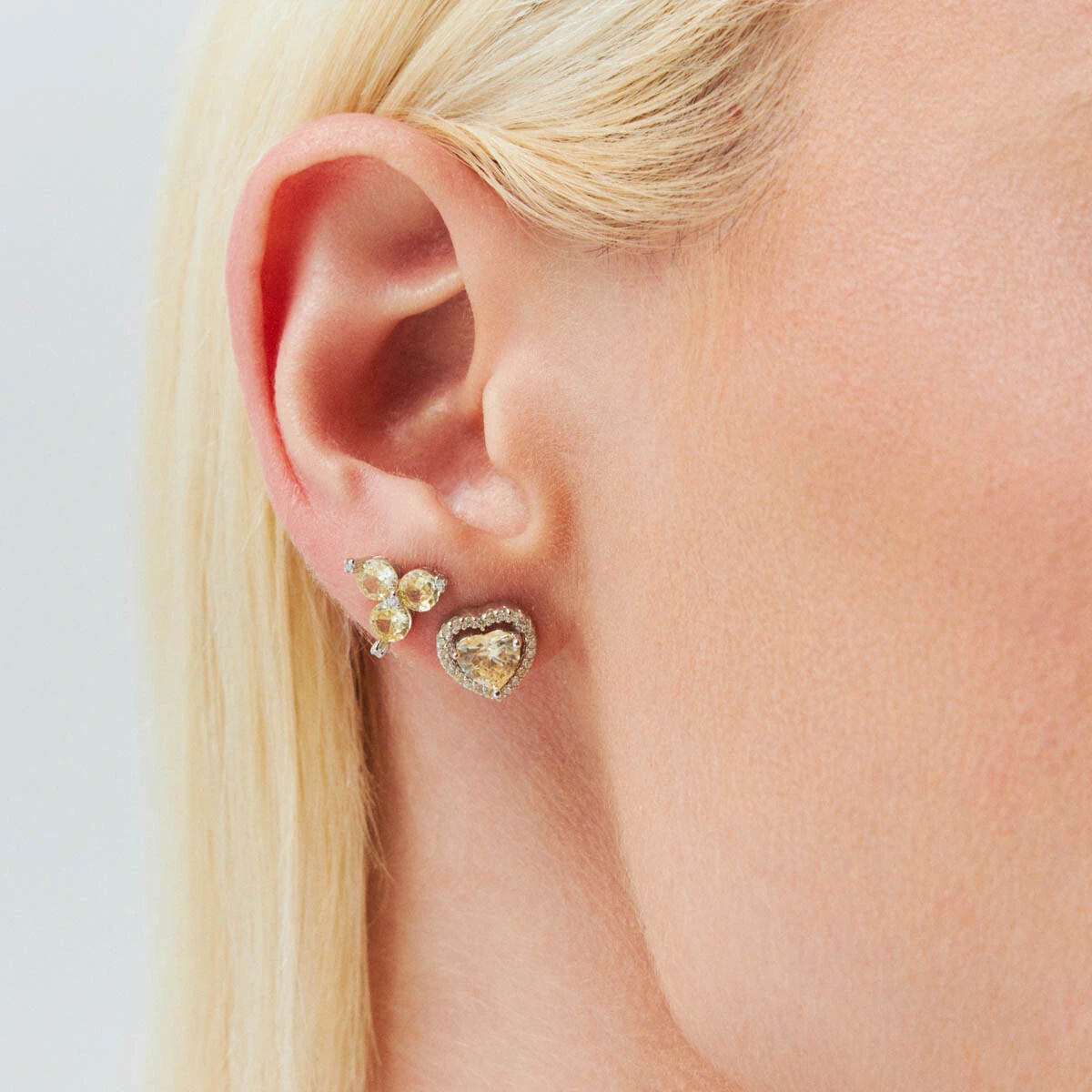 FotoBrinco 3 Pétalas Citrino em Prata 925