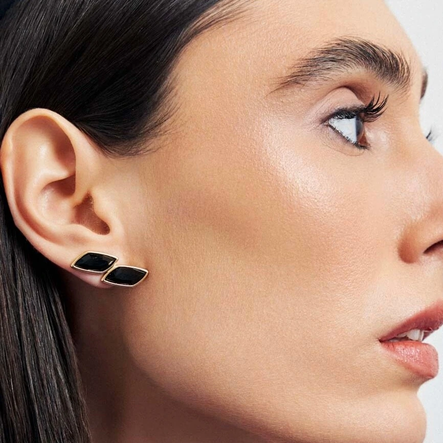 FotoBrinco 2 Cristais Negroz em Dourado