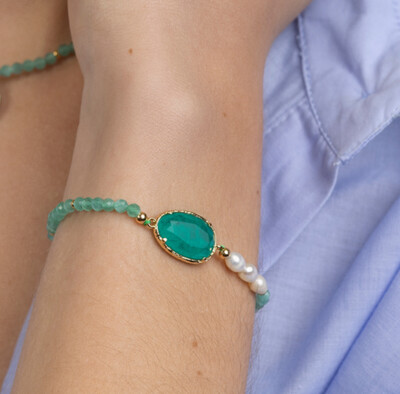 FotoPulseira Shamballa com Jade e Pérolas Naturais