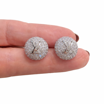 Foto Brinco Botão Cravejado com Zircônias em Ródio