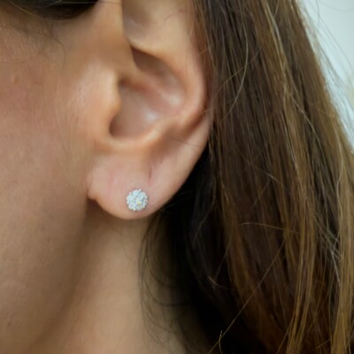 FotoBrinco Flor com Pedras de Zircônias em Prata 925