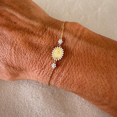 FotoPulseira Moissanite N Sra das Graças 0,005CT com Banho de Ouro em Prata 925