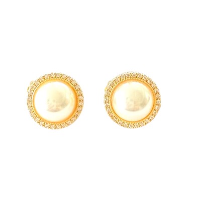 Foto Brinco Pressão com Pérola Cabochão Redonda com Zircônias em Dourado