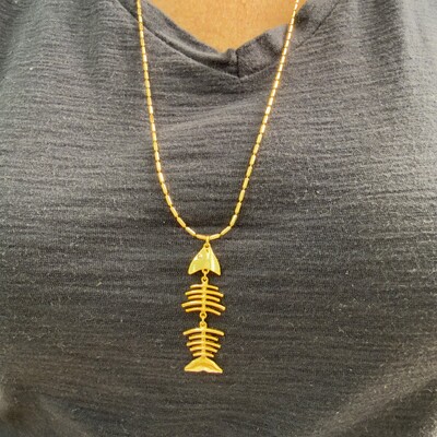 FotoColar Canutilhos Longo com Pingente de Peixe Maleável em Dourado