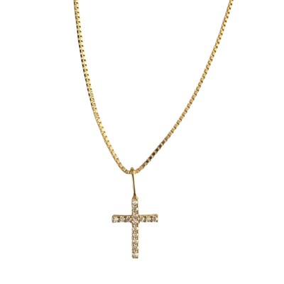 Foto Colar com Cruzinha Cravejada com Zircônias em Dourado