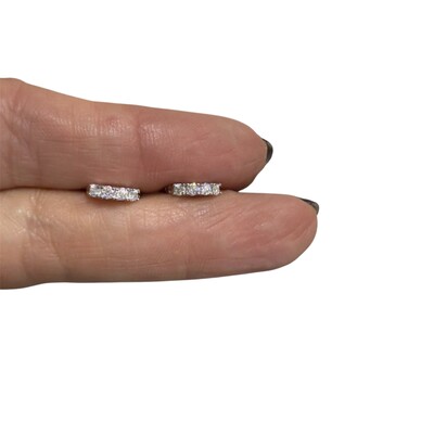 Foto Brinco Argolinha Moissanite 2.1MM 0,28CT em Prata 925