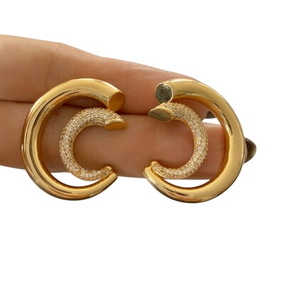 Foto Brinco Frontal Filete Liso e Cravejado com Zircônias em Dourado