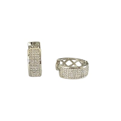 Foto Brinco Argola Chata Cravejada com Zircônias em Ródio