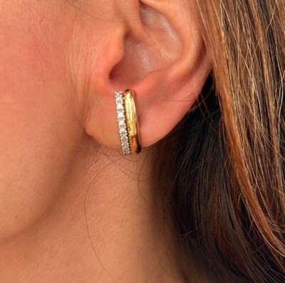 Foto Brinco Earhook Duplo Liso e Cravejado com Zircônias