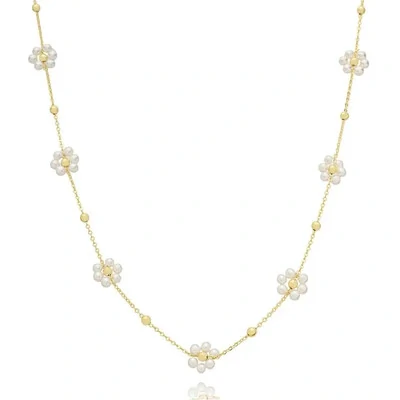 Foto Colar com Flores de Perolinhas em Dourado