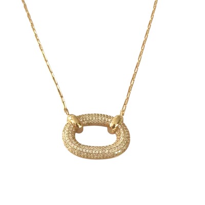 Foto Colar Pingente Oval Cravejado com Zircônias em Dourado
